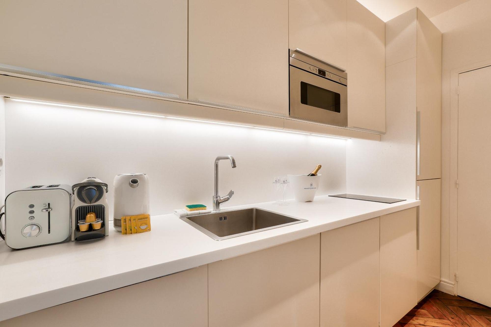 Bright Apartment In The 10Arr. - 4 People Párizs Kültér fotó